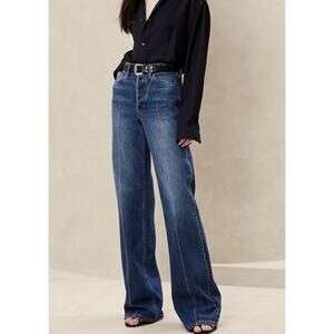 BANANA REPUBLIC The Pintuck Jean Medium Wash 29